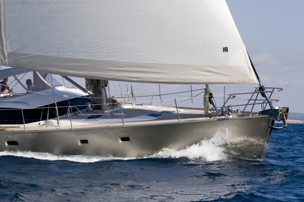 Oyster 665 exterior
