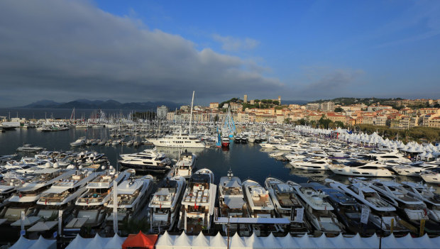 Vieux Port in Cannes