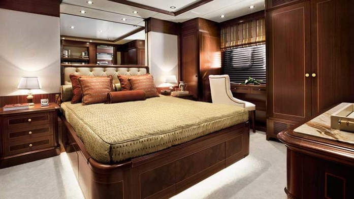 Benetti - Crystal - Master Suite