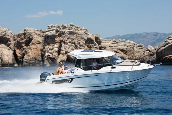 Jeanneau Powerboats - Merry Fisher 795 exterior