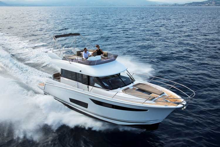 Jeanneau Powerboats - Motor Yachts for a Better Future