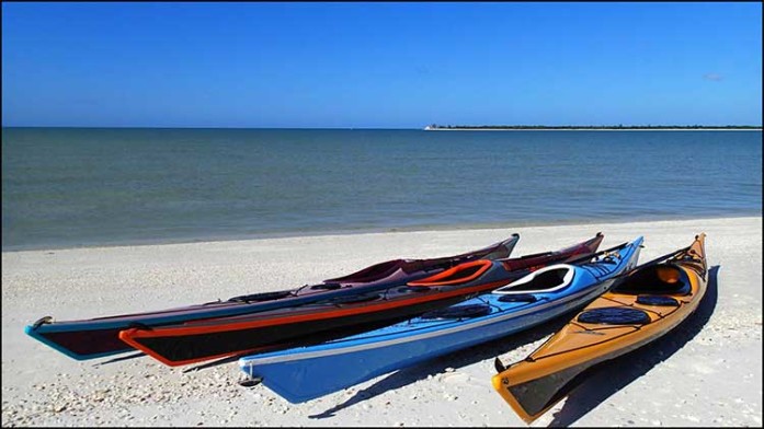Sea kayaks in Naples