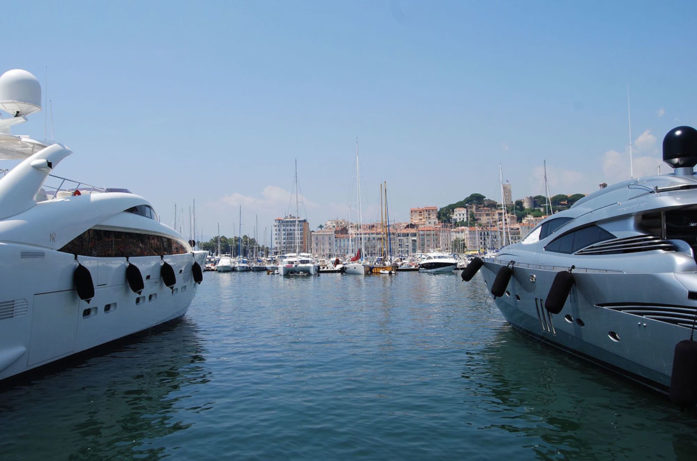 Cannes Yacht Charter